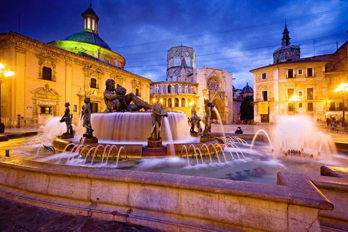 Plaza de la Virgen